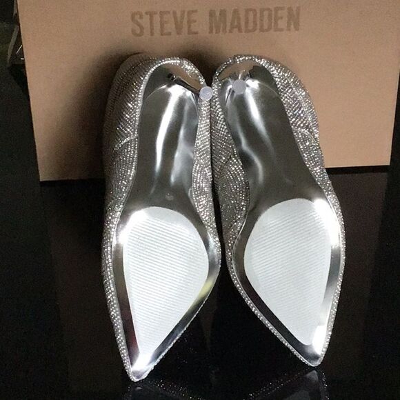 NWT Steve Madden Rhinestone crystal pointed toe 6 - Picture 5 of 9